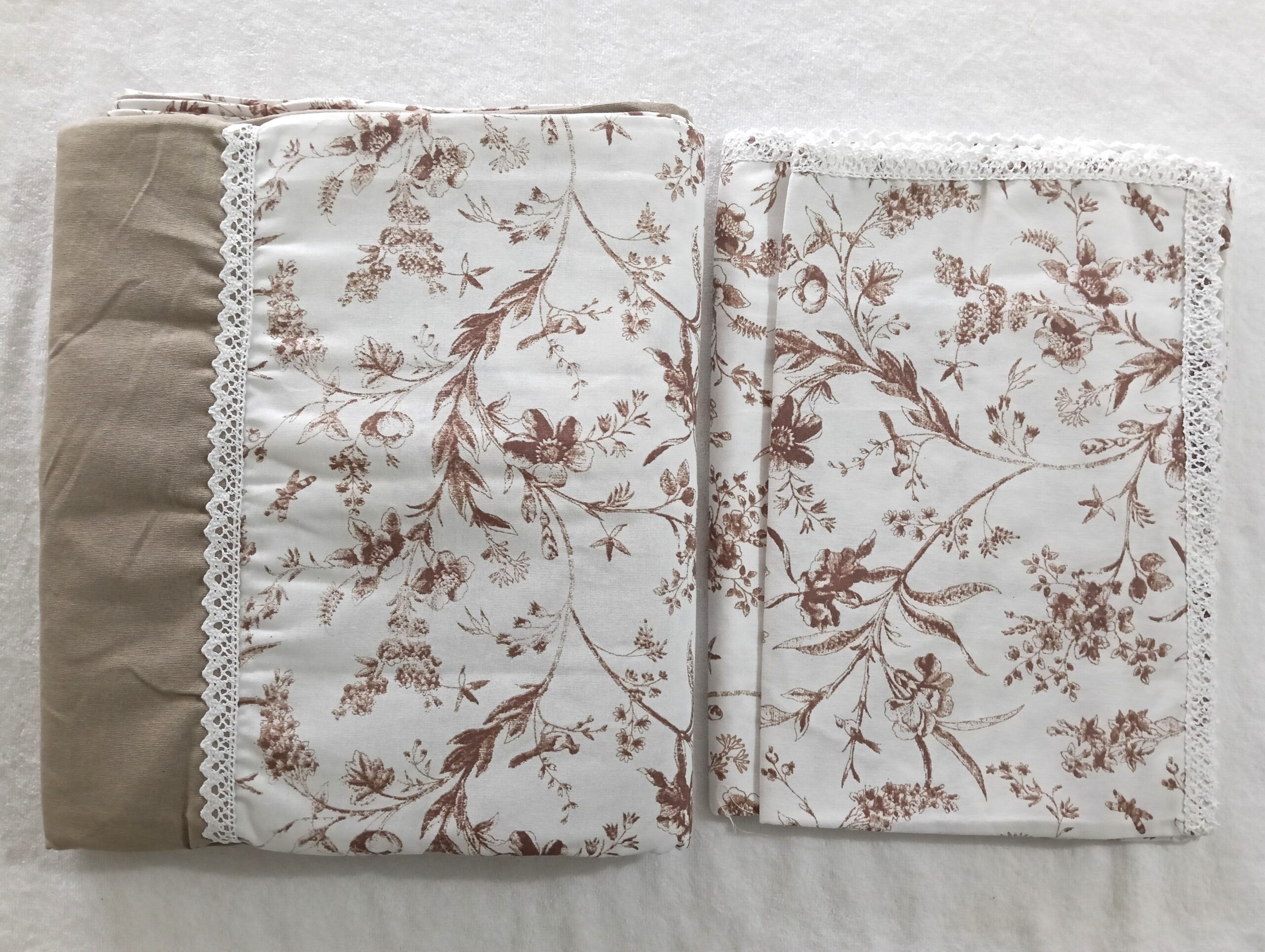 pure cotton king size lace boarder bedsheet with 2 pillow covers pure cotton king size lace boarder bedsheet with 2 pillow covers