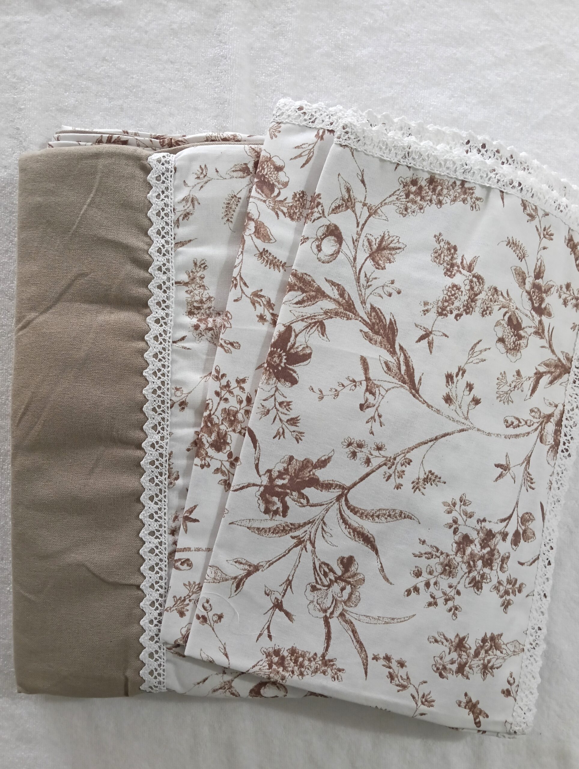 pure cotton king size lace boarder bedsheet with 2 pillow covers pure cotton king size lace boarder bedsheet with 2 pillow covers