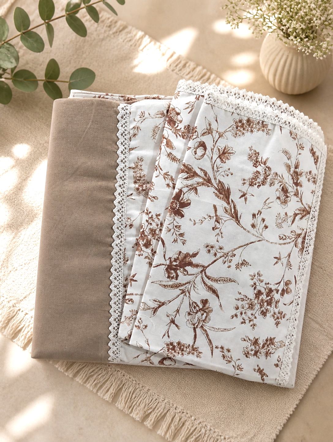 pure cotton king size lace boarder bedsheet with 2 pillow covers pure cotton king size lace boarder bedsheet with 2 pillow covers