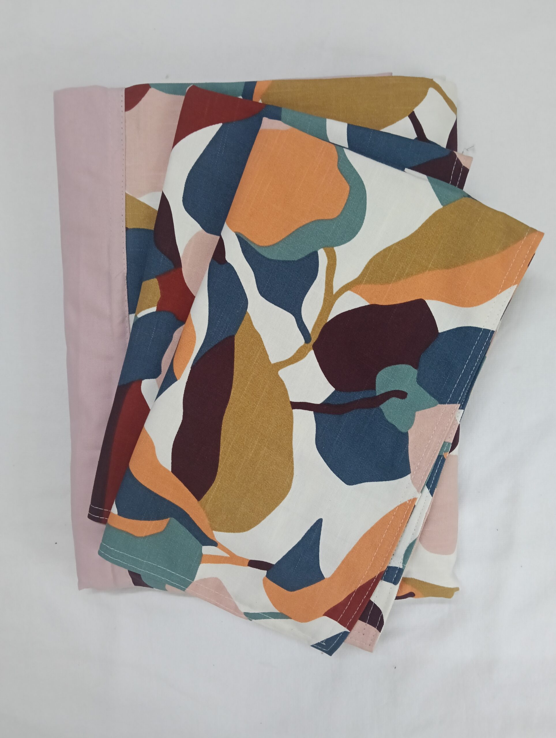pure cotton queen size boarder bedsheet with 2 pillow covers pure cotton queen size boarder bedsheet with 2 pillow covers