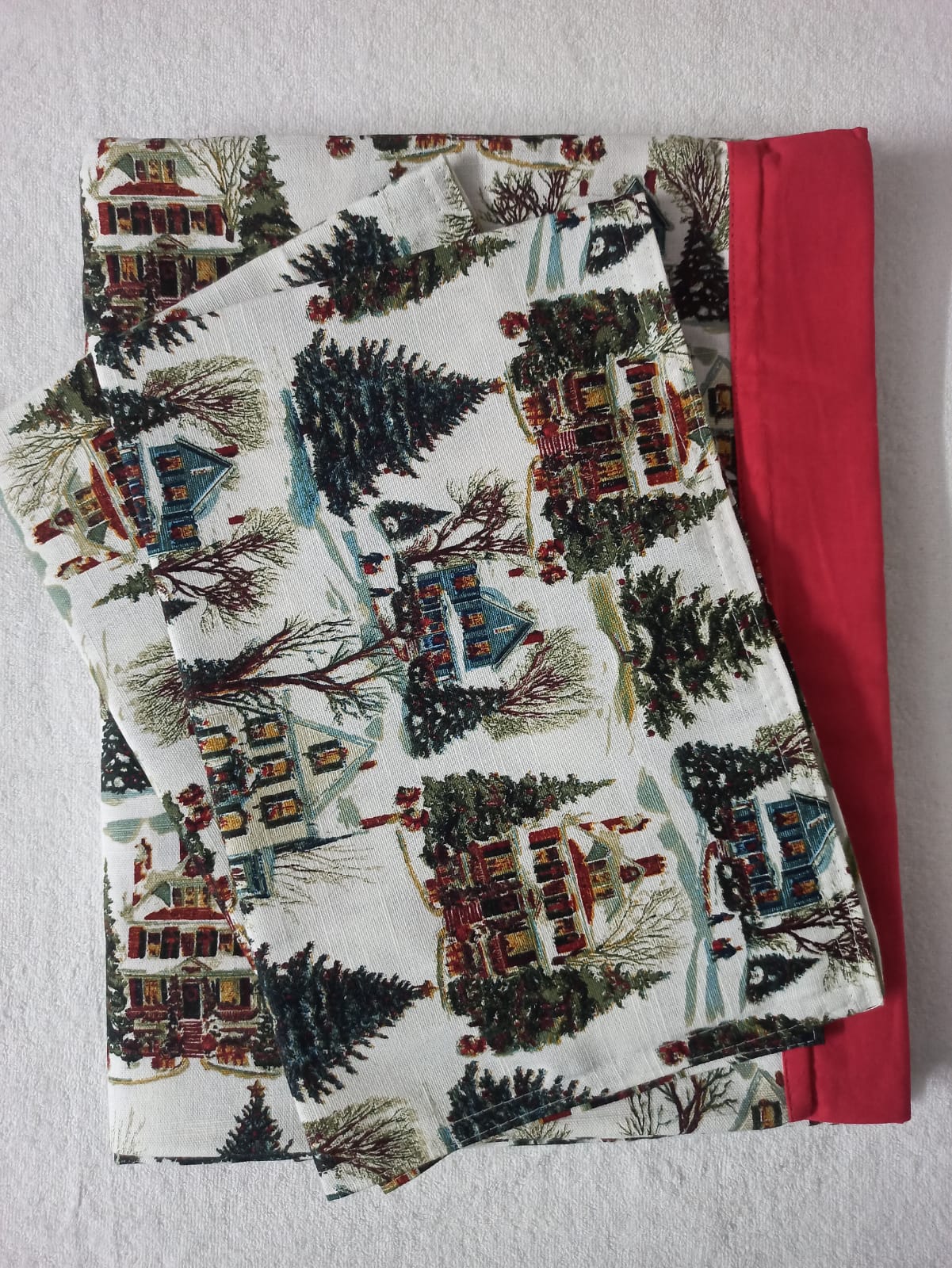 pure cotton queen size boarder bedsheet with 2 pillow covers pure cotton queen size boarder bedsheet with 2 pillow covers