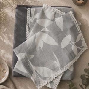 pure cotton king size lace boarder bedsheet with 2 pillow covers